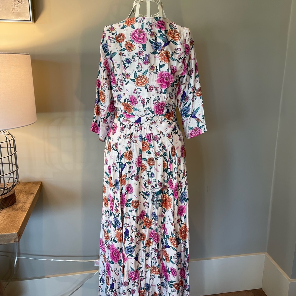 Arnhem Australia wrap maxi dress. Floral high end fabric. Size 8 fits US2 or 4 - Picture 4 of 10